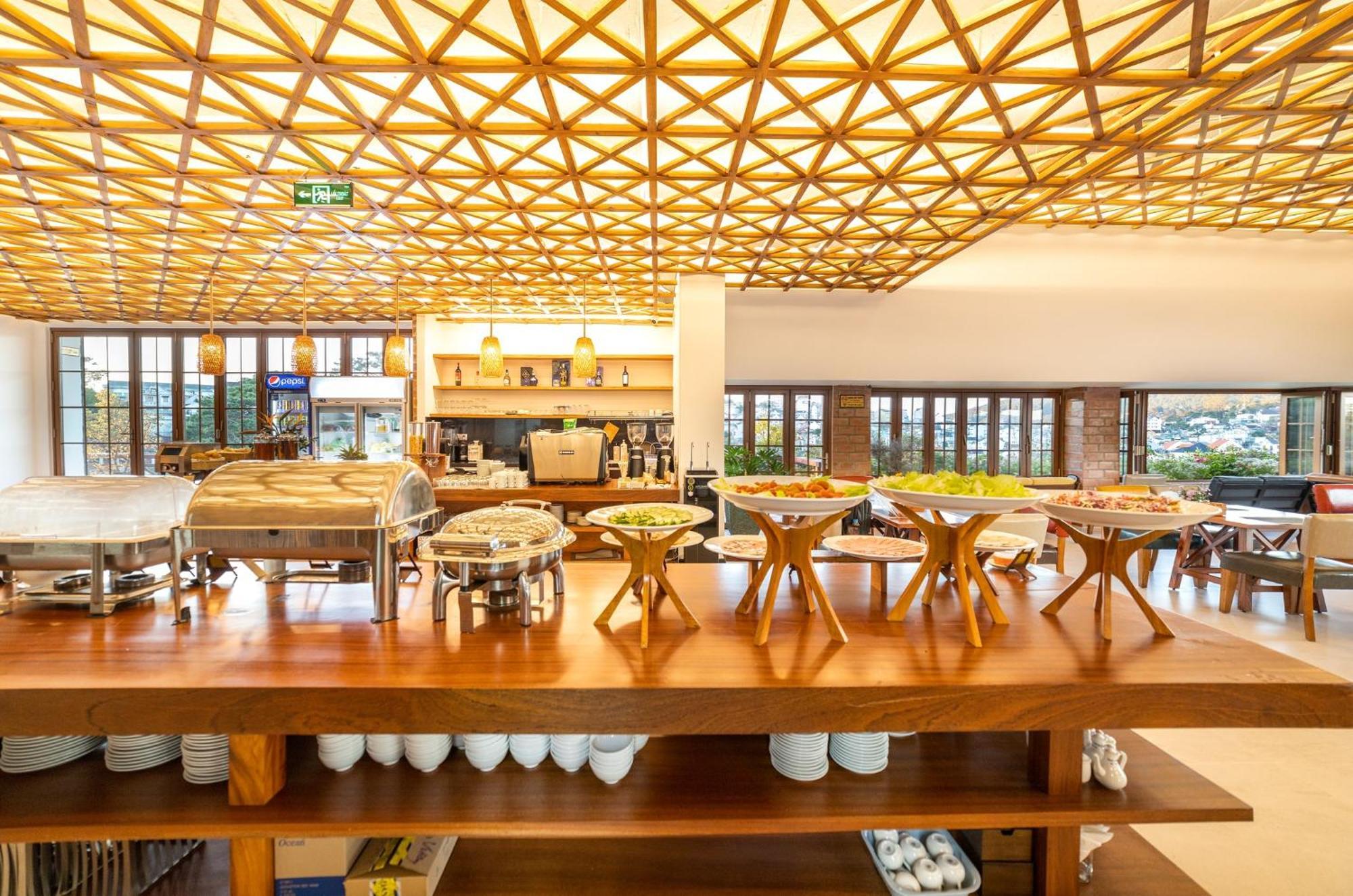 Brick House Dalat Hotel ภายนอก รูปภาพ
