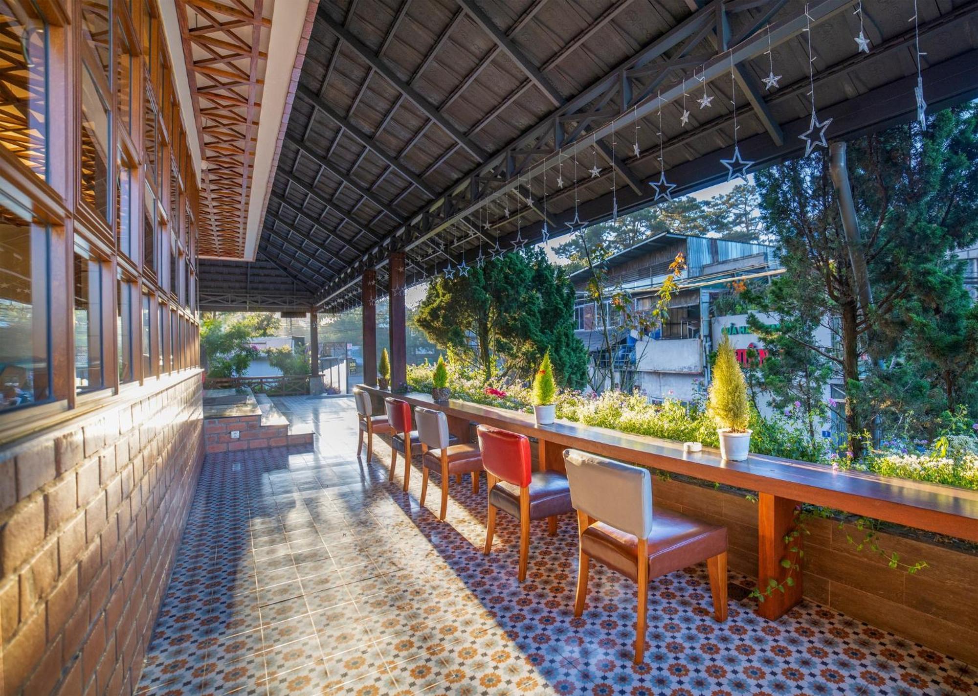 Brick House Dalat Hotel ภายนอก รูปภาพ