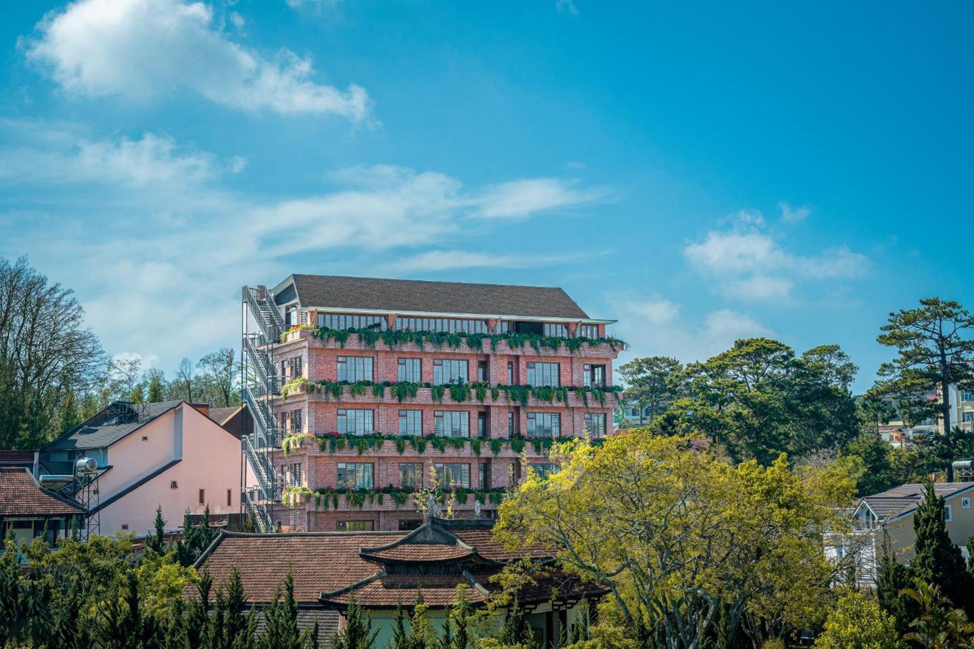 Brick House Dalat Hotel ภายนอก รูปภาพ